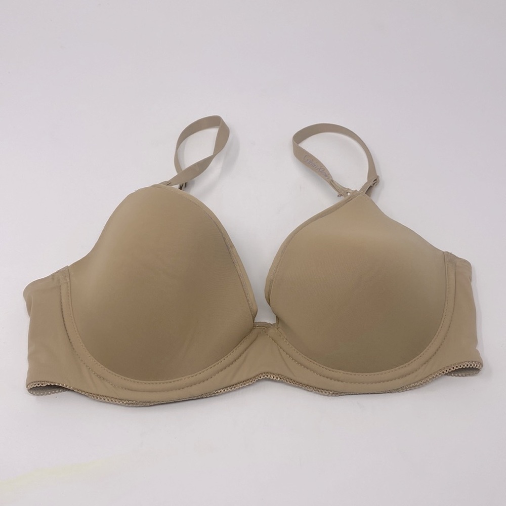 Calvin Klein Beige Nude Push Up Bra Size Size 34C Excellent Used Condition